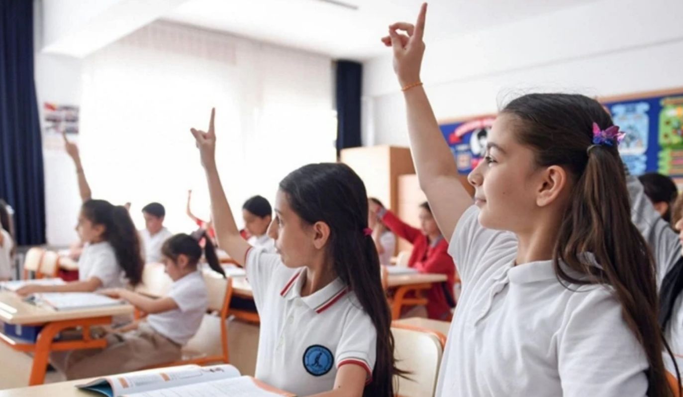 Okullar 2. Dönem Ne Zaman Kapanacak 2026